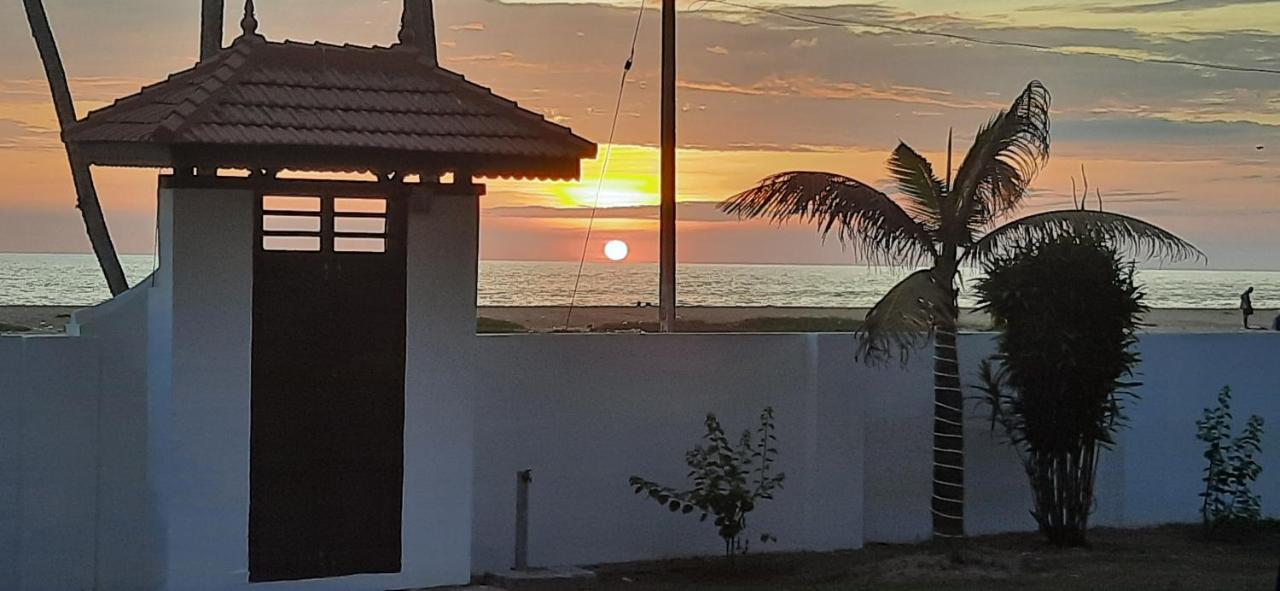 Poovar Sea View Rooms And Boating Family & Couple Only Bagian luar foto