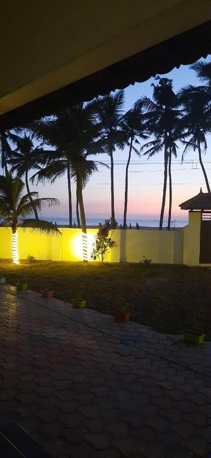 Poovar Sea View Rooms And Boating Family & Couple Only Bagian luar foto